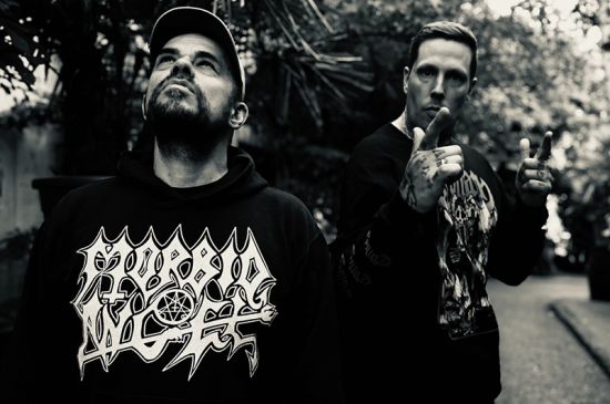 UNINHIBITED lanza EP